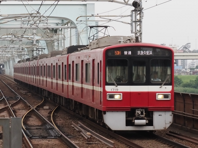 「特急・急行・快速・通勤快速」って何が違うの？名前じゃなく“止まる駅”がすべて説