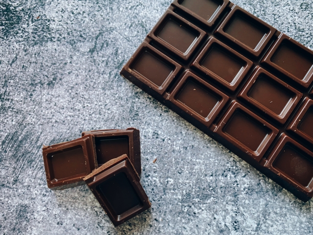 アメリカ軍が「まずいチョコ」を要求した理由とは? ハーシーが作った非常食Dレーションの真実